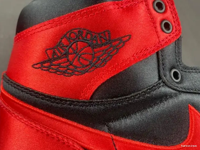 HYPE Jordan Air FD4810-061 OG 1 Satin Bred High WMNS 0503